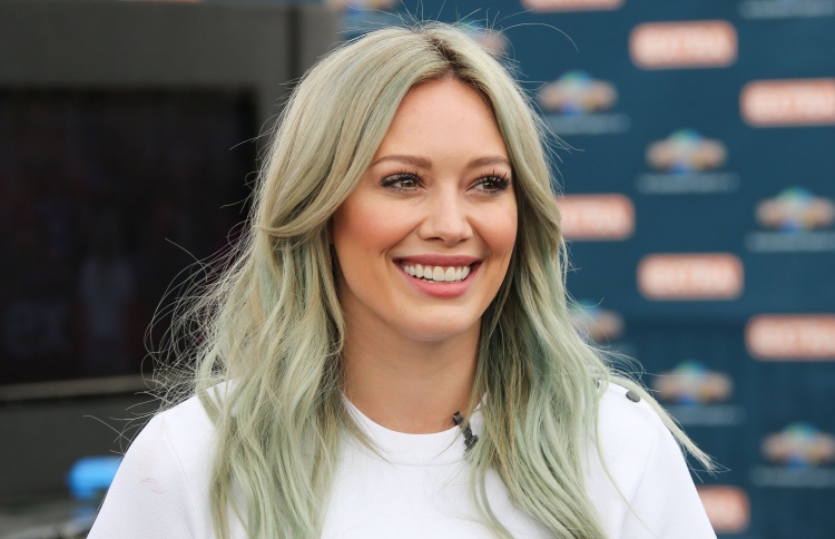 "ހައު އައި މެޓް ޔޯ ފާދާ" ޖެނުއަރީގައި