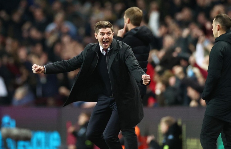 ބްރައިޓަން ބަލިކޮށް ޖެރާޑާއެކު ވިލާގެ ފެށުން ރަނގަޅު