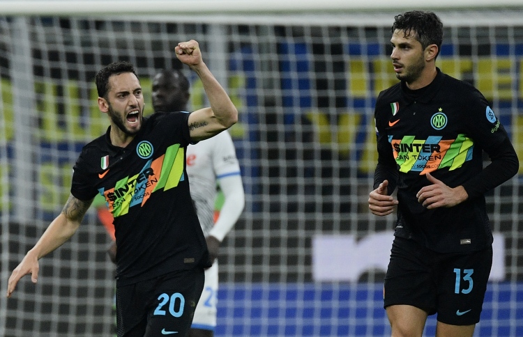 ލީގުގައި ނަޕޯލީ އާއި އޭސީ މިލާން ބަލިވެއްޖެ