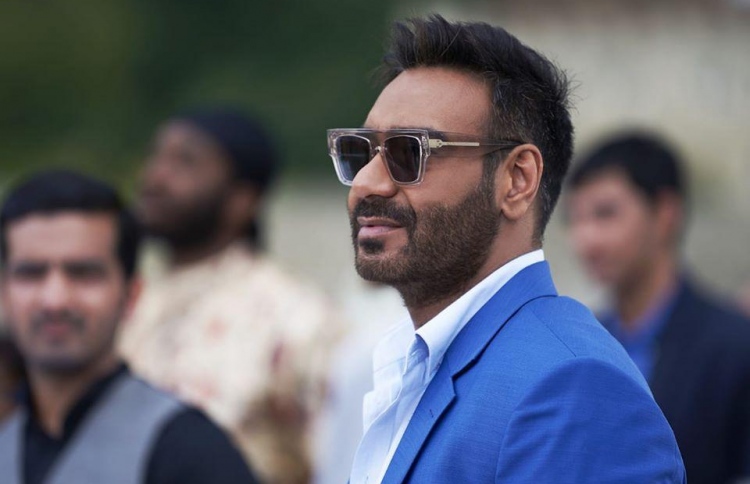 އަޖޭގެ އަސްލު ނަމަކީ ވިޝާލް