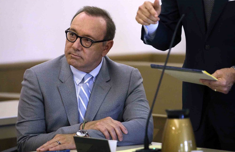 ސްޕޭސީ 31 މިލިއަން ޑޮލަރު ދައްކަން ޖެހިއްޖެ