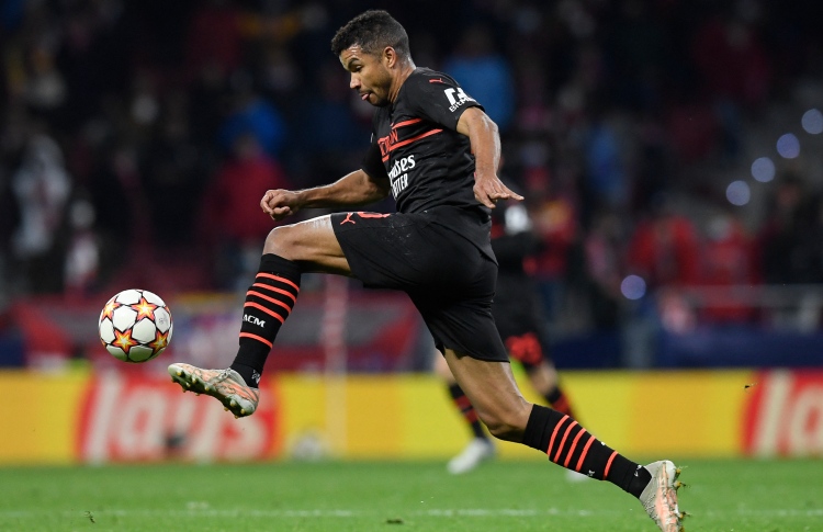 މެސިއަސްގެ ލަނޑުން އޭސީ މިލާން އުންމީދު ދަމަހައްޓައިފި