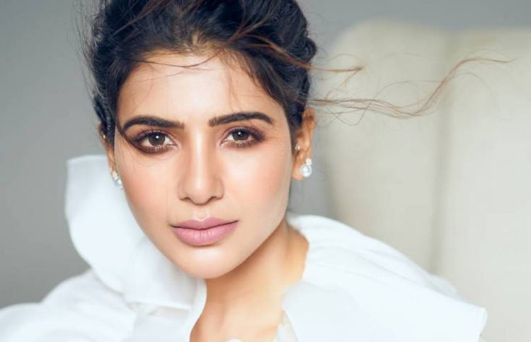 ސަމަންތާ އަށް އިނގިރޭސި ޑައިރެކްޓަރެއްގެ ފިލްމެއް