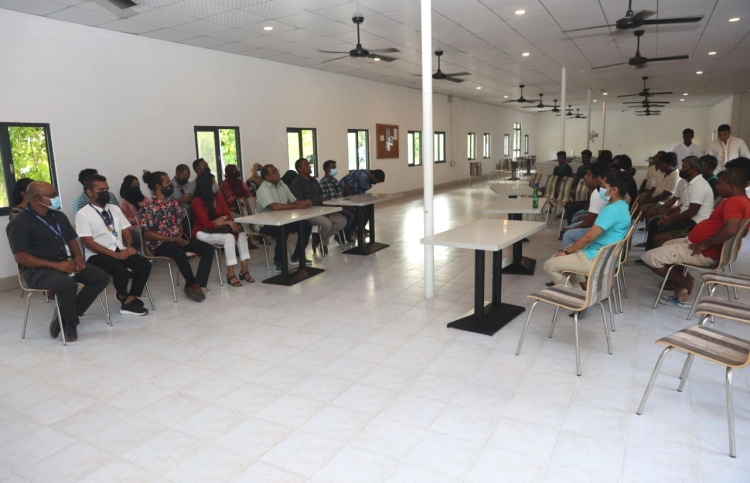 ރިސޯޓާ ކައިރިން މުވައްޒަފުންނަށް ހައުސިން ސްކީމެއް