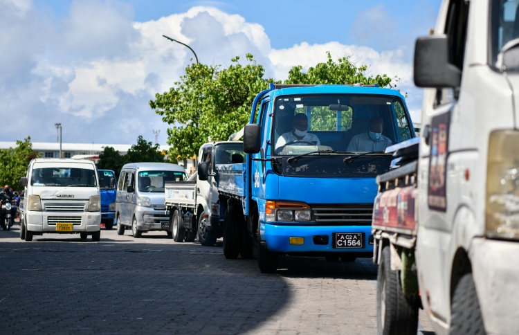 މާލޭގައި ބަސްދަތުރުނުފެށެނީ ބަަޖެޓް ނުލިބޭތީ: މިނިސްޓަރު