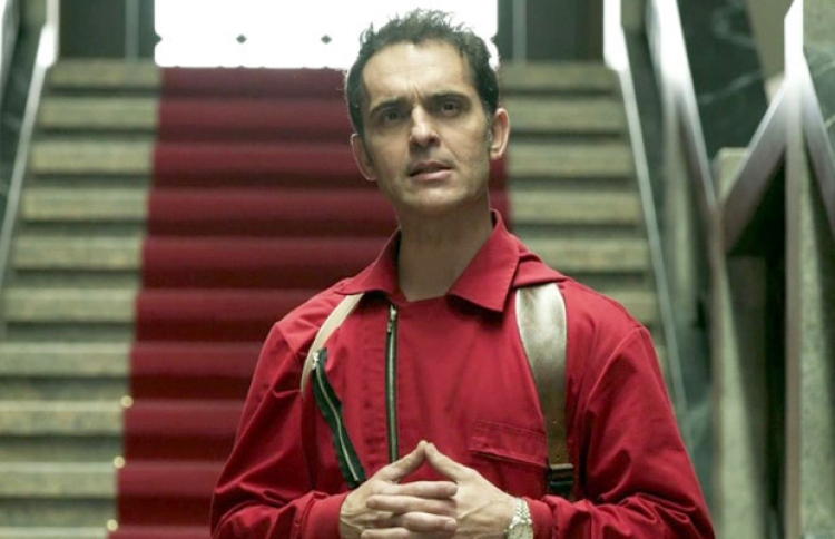 "މަނީ ހައިސްޓް" ގެ ކެރެކްޓާއަކުން އާ ސީރީޒެއް