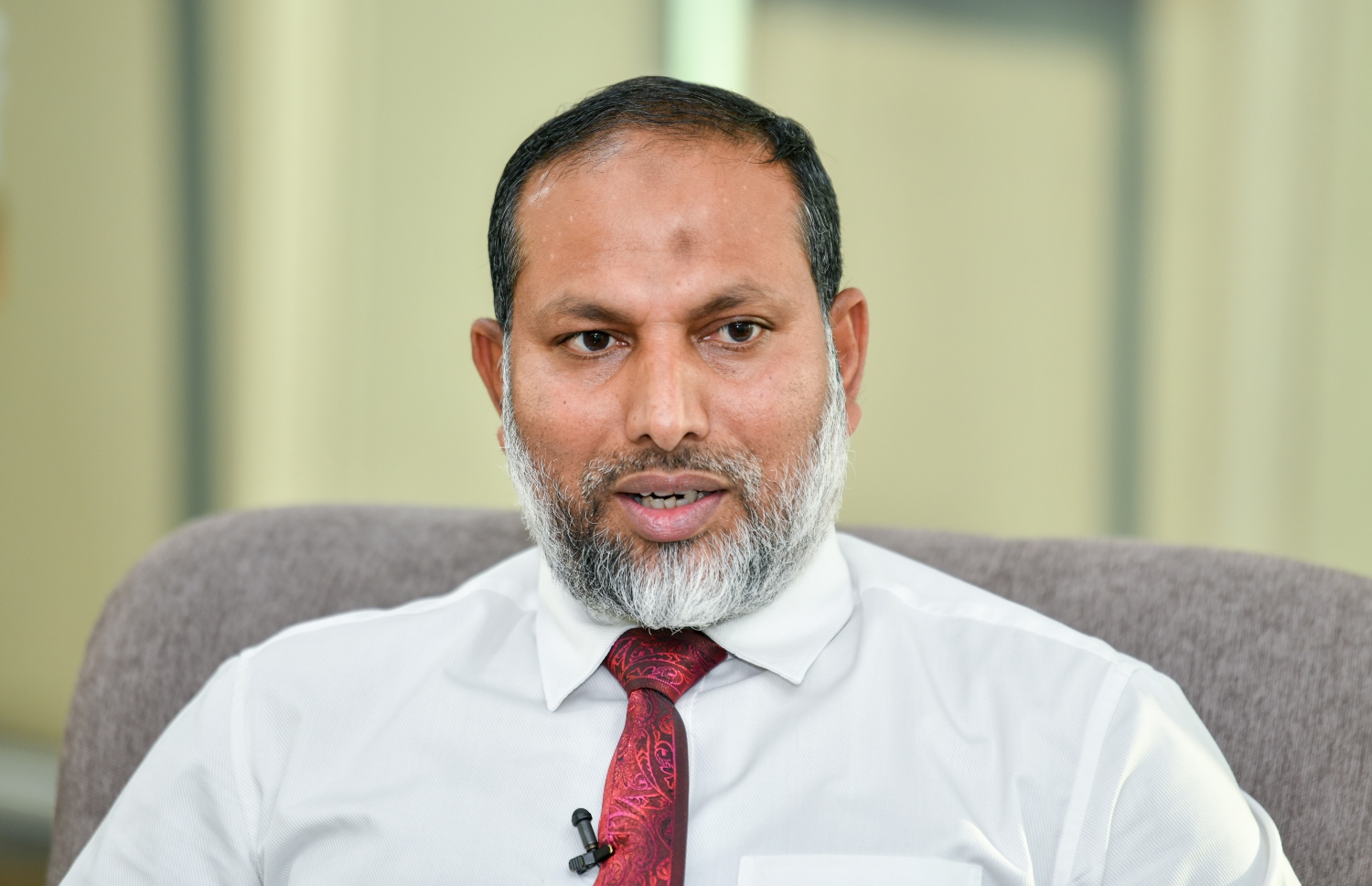 ހޯމް މިނިސްޓަރު އިމްރާން އަބްދުﷲ: އޭނާ ވިދާޅުވީ މި ސަރުކާރުން ވެސް ގެންގުޅެނީ މަރުގެ ހުކުމް ތަންފީޒުކުރުން ފަސްކުރުމުގެ ސިޔާސަތު ކަމަށް -- ފޮޓޯ: ފަޔާޒް މޫސާ | މިހާރު