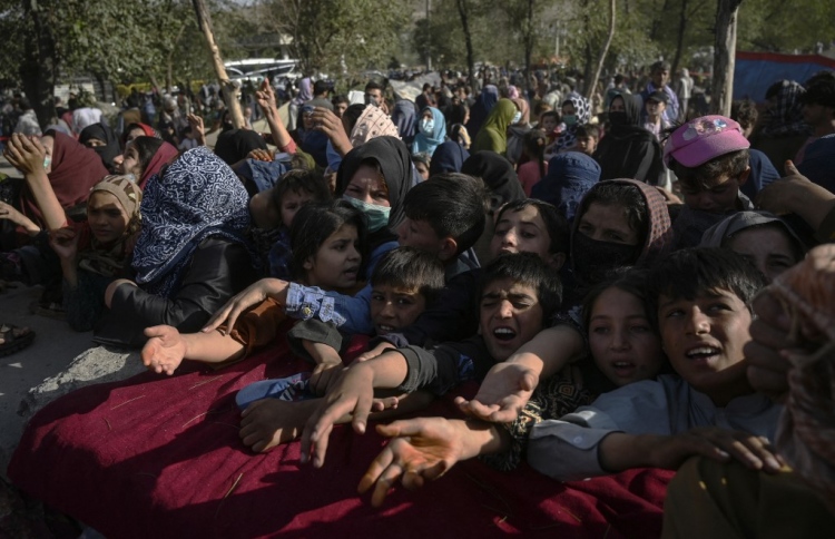 އަފްގާނު ރެފިއުޖީން ބޭރުކުރުމަށް އެމެރިކާގެ އެހީ ބޭނުން