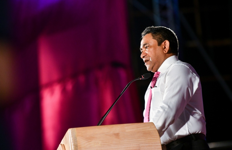 ޔާމީން ދެކުނުގެ ތިން އަތޮޅަކަށް ވަޑައިގަންނަވަނީ