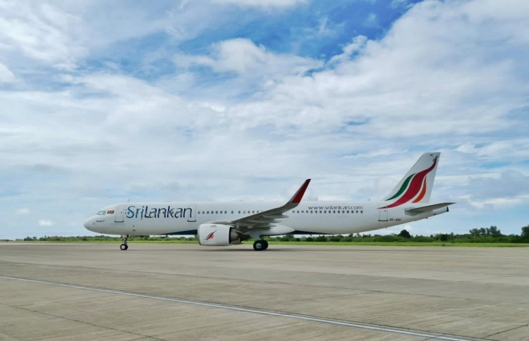 ސްރީ ލަންކަންގެ ދަތުރުތައް ގަމަށް އަލުން ފަށައިފި