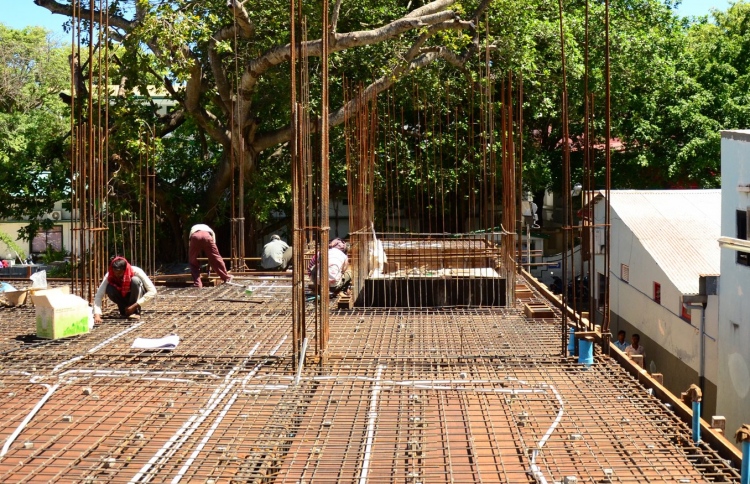 އަރަބިއްޔާ ސްކޫލު އިމާރާތުގެ އޮޑިޓެއް ހަދަނީ