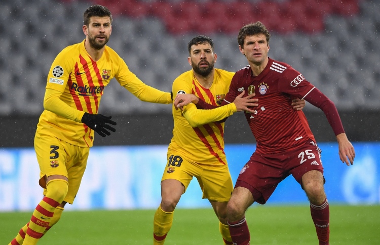 ބެޔާން އަތްދަށުވެ، ޒަވީއާ އެކު ބާސެލޯނާ ޔޫރޮޕާ ލީގަށް