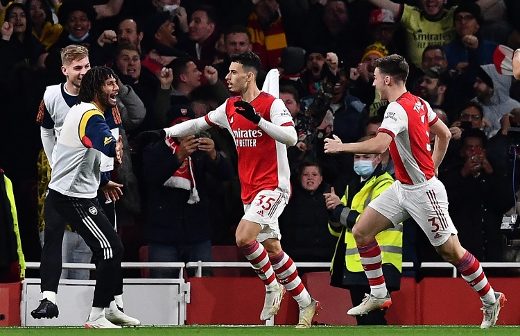 އާސެނަލް ހަތަރަކަށް، ބާންލީ-ވަޓްފޯޑް މެޗު ފަސްކޮށްފި