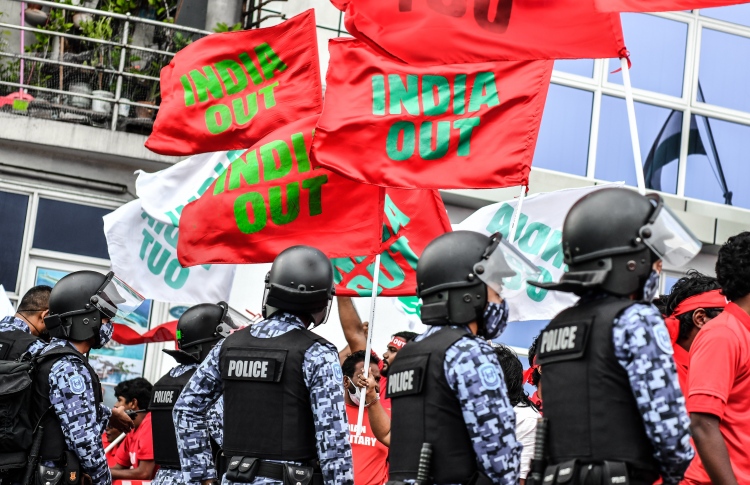 އެއްވުން ނުބޭއްވޭނެ ކަމަކަށް ނާންގާ: އިދިކޮޅު