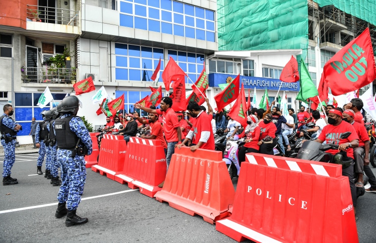 ފުލުހުން ކުރީ ދޮގު ތުހުމަތެއް: އިިދިކޮޅު