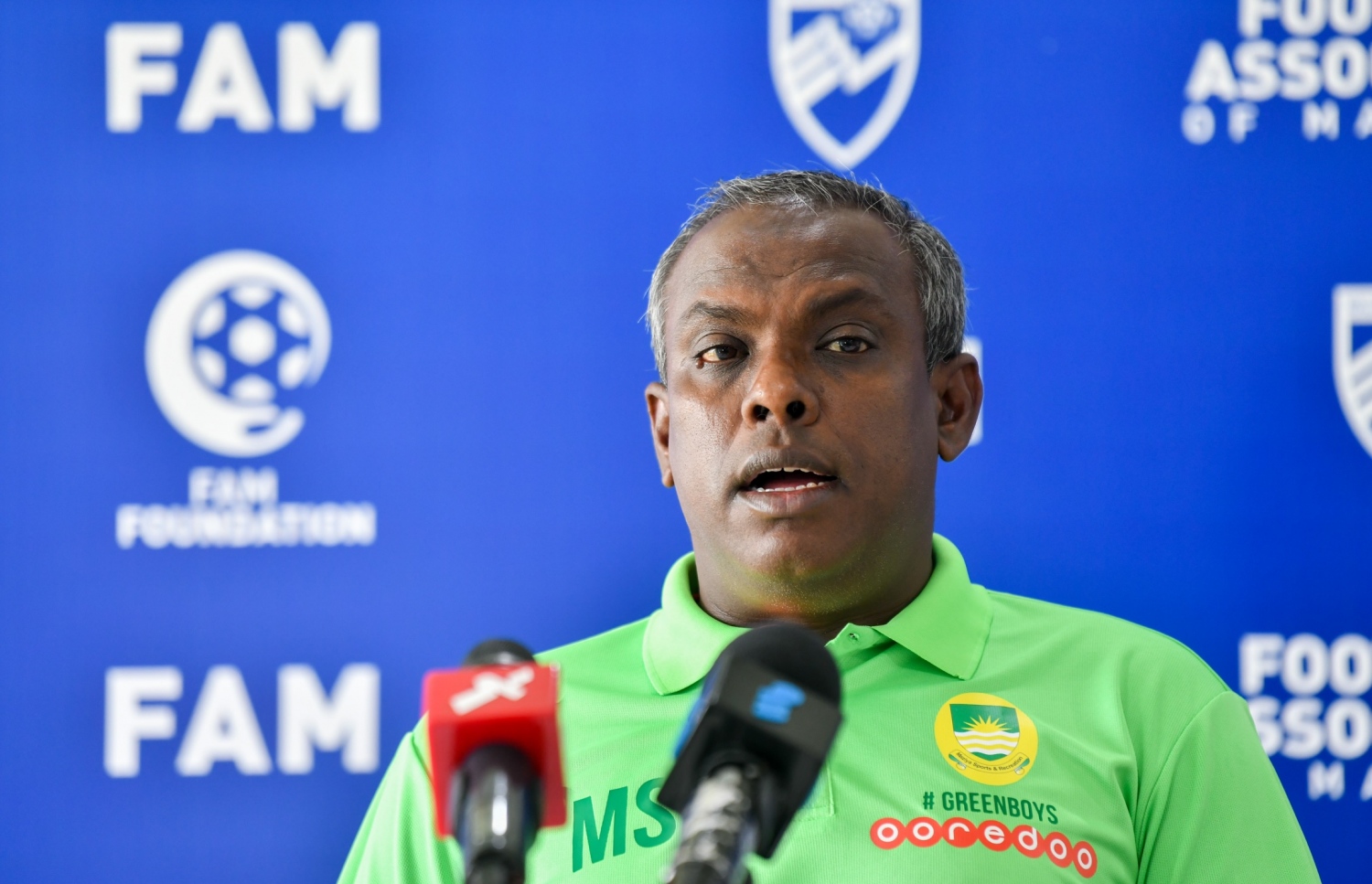 މާޒިޔާ އަށް އެންމެ ފަހުން ކޯޗު ކޮށްދިން ދިވެހި ކޯޗު މުހައްމަދު ނިޒާމް: އޭނާ އާ މަގާމު ހަވާލު ކުރީ ދިވެހި ކޯޗަކާ އެކު އެހެން ހަރުފަތަކަށް ދާން ބޭނުންވާ ކަމަށް ބުނެ --- ފައިލް ފޮިޓޯ