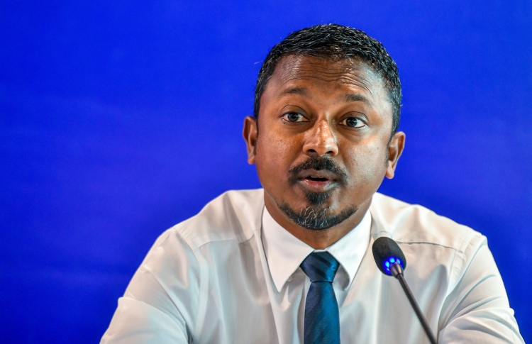 ބަޣާވާތޭ ރައީސް ވިދާޅުވުމުން އުޝާމް ރަތަށް!