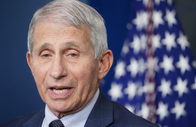 ކްރިސްމަސް ތެރޭގައި ކޮވިޑް ފެތުރުން އިތުރުވާނެ