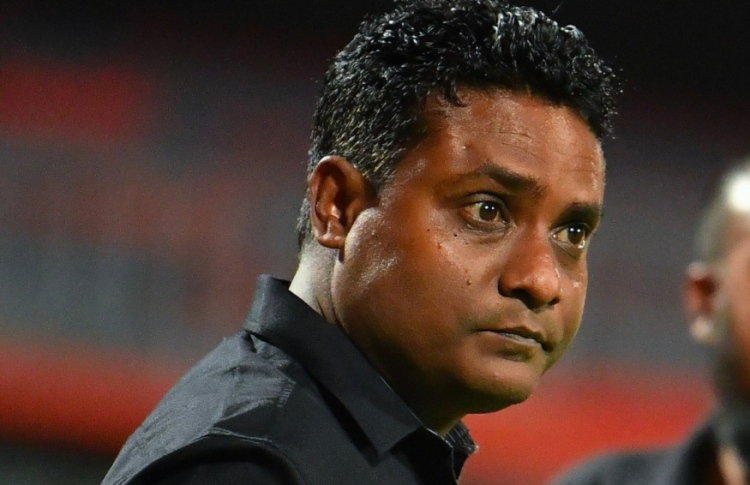 ޓީސީއާ މެދު އަދިވެސް ޝާޒުގެ "ހިތްހެވެއް" ނޫން؟