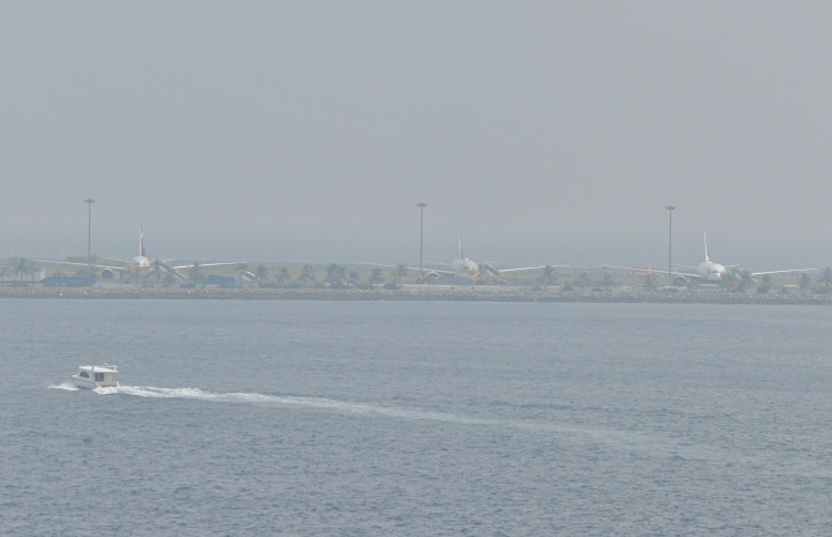 މޫސުން ގޯސްކަމުން ބައެއް ފްލައިޓުތައް ކެންސަލްވެއްޖެ