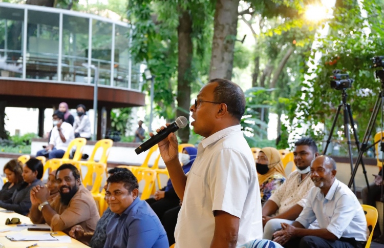 "އިންޑިއާ އައުޓް" ގޮވާ މީހުންނަށް ފަލާހުގެ އިންޒާރެއް