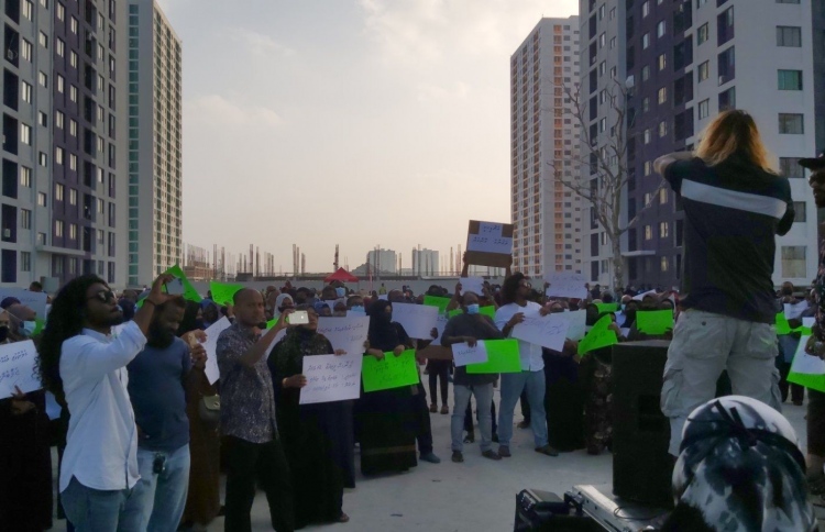 ފްލެޓްގެ ފިނިޝިން މުއްދަތު އިތުރުނުކުރާތީ މުޒާހަރާކޮށްފި