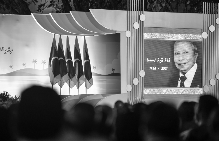 އުމަރު ޒާހިރުގެ ޑައިރީ އަކީ ރައީސަށް ބޮޑު ފިލާވަޅެއް