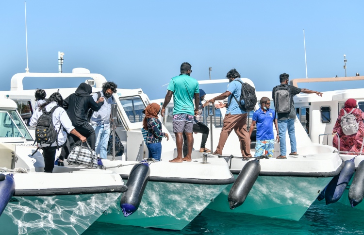 މާލެއިން ދަތުރުކުރުމުގައި ފިޔަވަޅުތައް ހަރުކަށިކޮށްފި