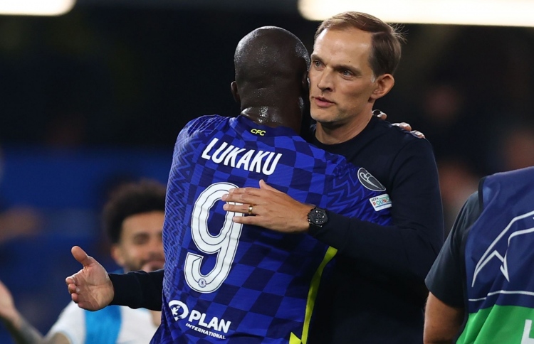 ލުކާކޫގެ ވާހަކަތަކާ ބެހޭގޮތުން އޭނާއާ މަޝްވަރާ ކުރާނަން