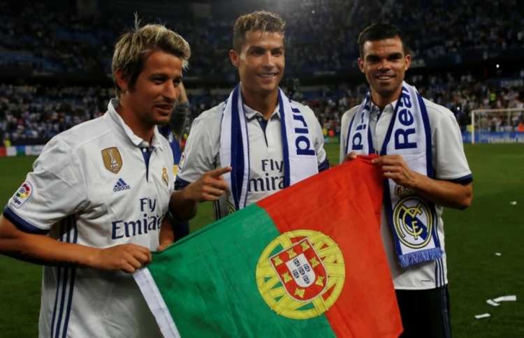 ރެއާލްގެ ކުރީގެ ޑިފެންޑަރު ކޮއެންޓްރާއޯ ދަނީ މަހަށް