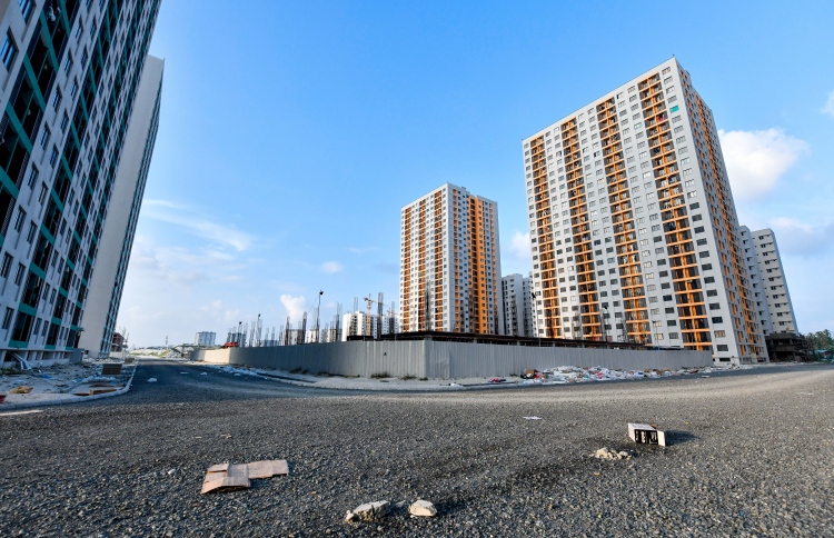 ހިޔާގެ ސެކިއުރިޓީ ބަލަހައްޓާ މީހަކަށް ވަޅިން ހަމަލާދީފި