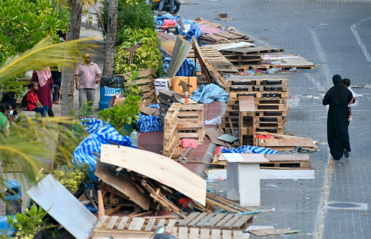 ކުނިތަކުން ފުރިފައި އޮތް ރަސްފަންނު ސާފުކޮށްފި