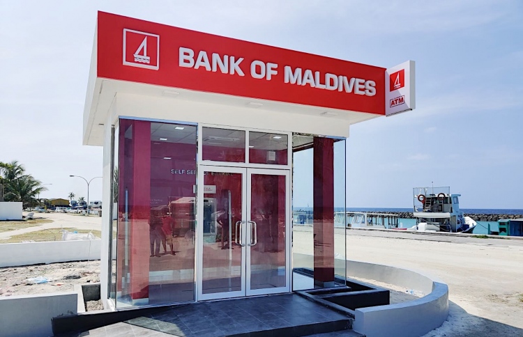 ކުރެންދޫގައި ސެލްފް ސާވިސް ބޭންކިން ހިދުމަތް ފަށައިފި