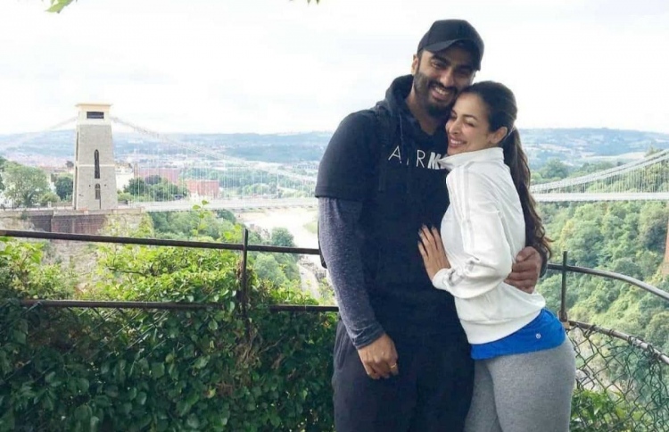 ވަރަށް ލޯބިން އުޅުނު އަރުޖުން އާއި މަލައިކާ ރުޅިވީތަ؟