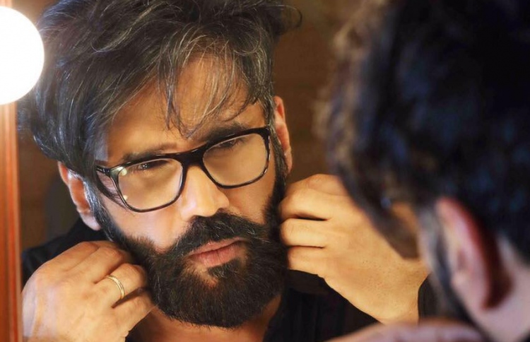 ސުނިލް ޝެޓީ މާފިއާ ލީޑަރެއްގެ ރޯލަށް