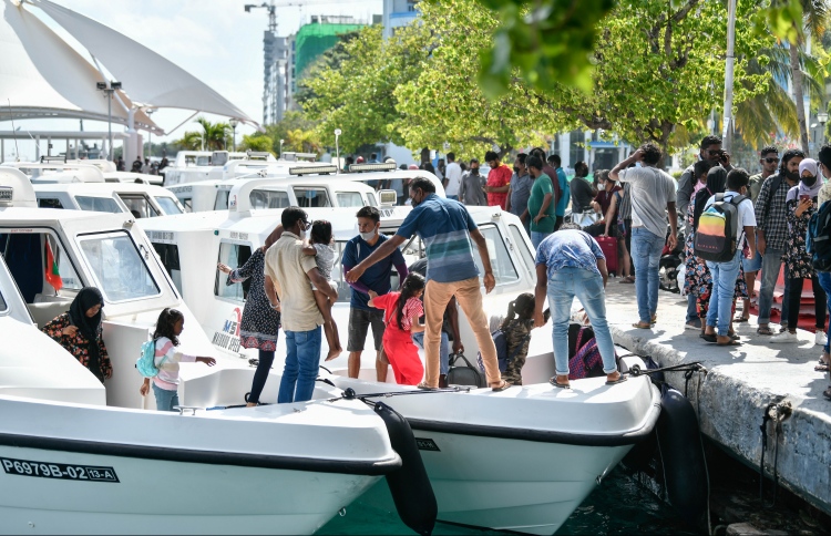 އީދު ބަންދަށް ފްލައިޓްތަކާއި ގެސްޓް ހައުސްތައް ފުލް!