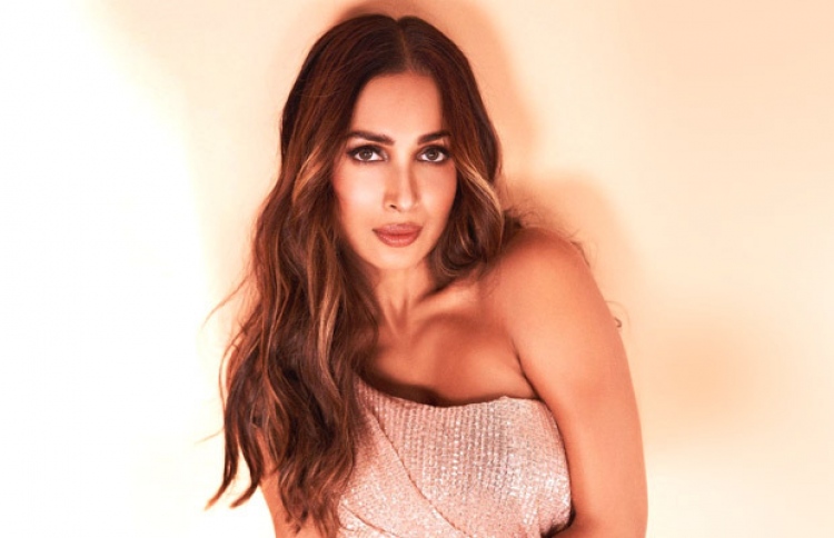 އުމުރުން 25 ވީމަ ހަޔާތް ނިމުނީއެއް ނޫން: މަލައިކާ