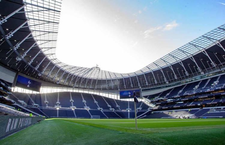 މެޗު ފަސް ކޮށްދިނުމުން ޓޮޓެންހަމްއަށް ހައިރާންކަން