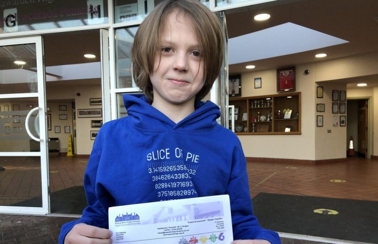 ނުވަ އަހަރުގައި އޯ ލެވެލްގެ ހިސާބުން ސީ ފާހެއް