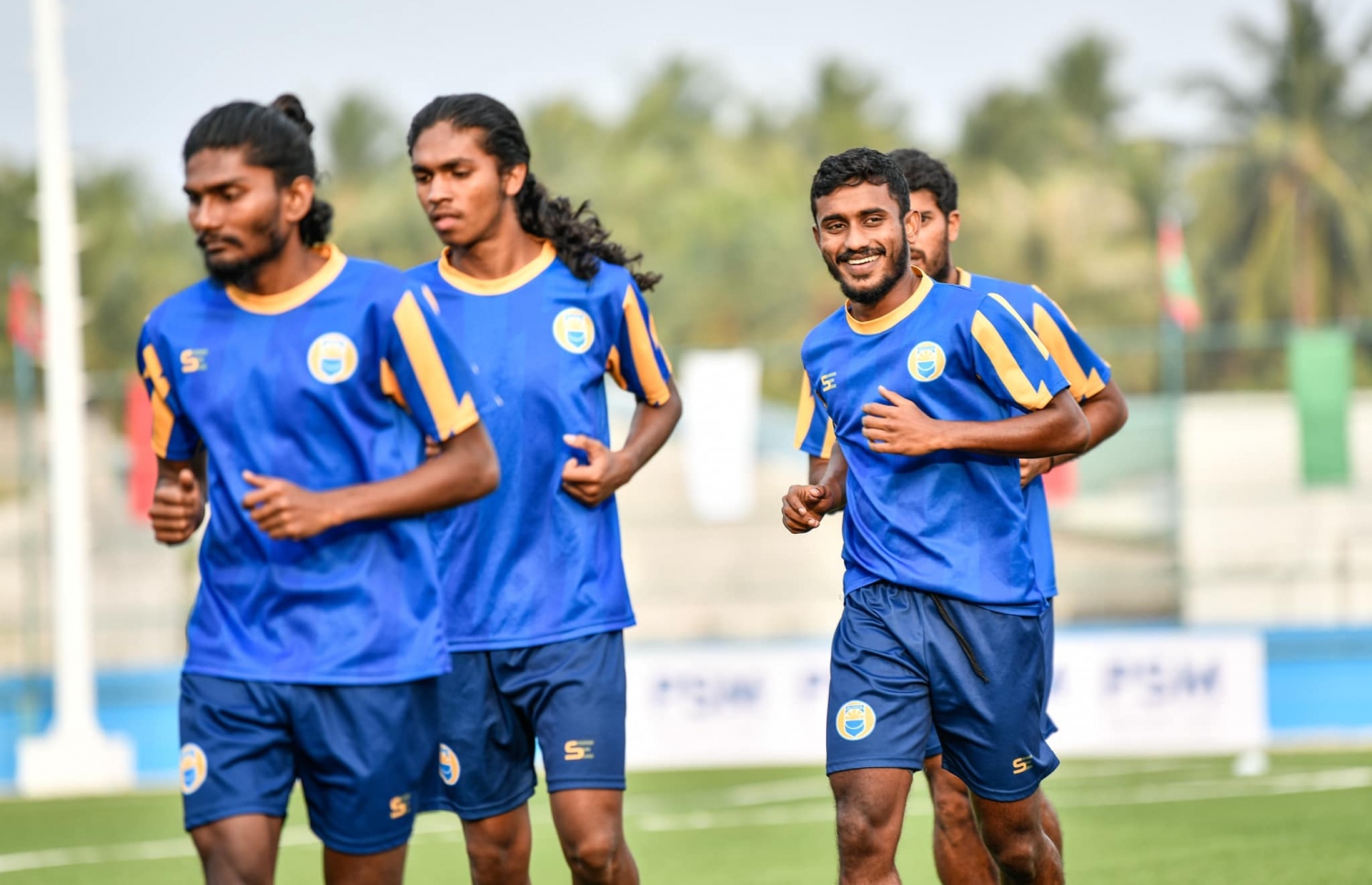 ވެލެންސިއާ އިން އިއްޔެ އަލިފުށީގައި ކުރިއަށް ގެންދިޔަ ޕްރެކްޓިހުގެ ތެރެއިން --- ފޮޓޯ: ނިޝާން އަލީ | މިހާރު