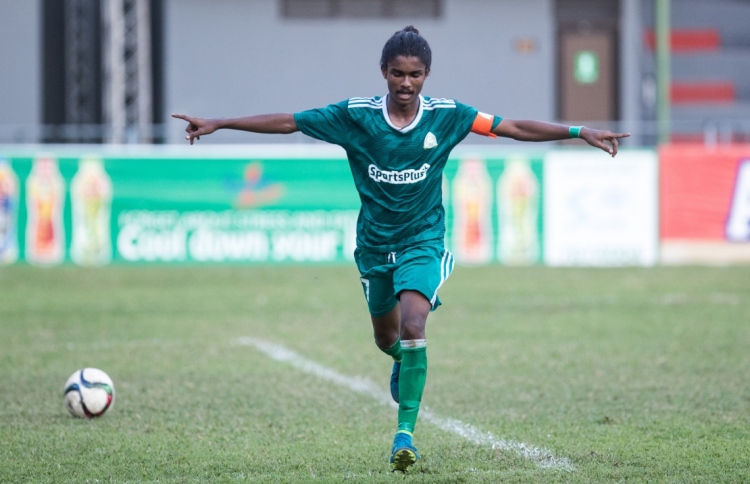 ޔާން ވެލެންސިއާ އަށް ބަދަލުވާތީ ހިތްހަމަޖެހުން