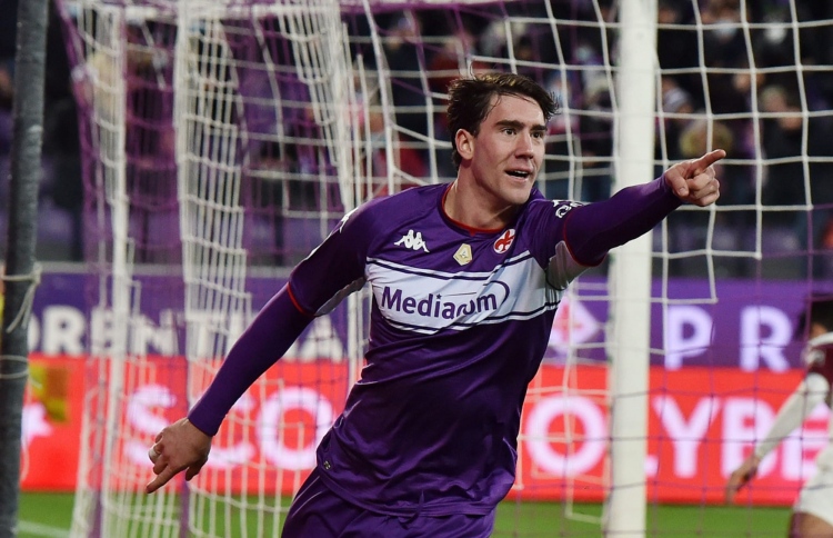 ވްލަހޯވިޗުގެ 22 ވަނަ އުފަން ދުވަހު ޔުވެންޓަސް އަށް