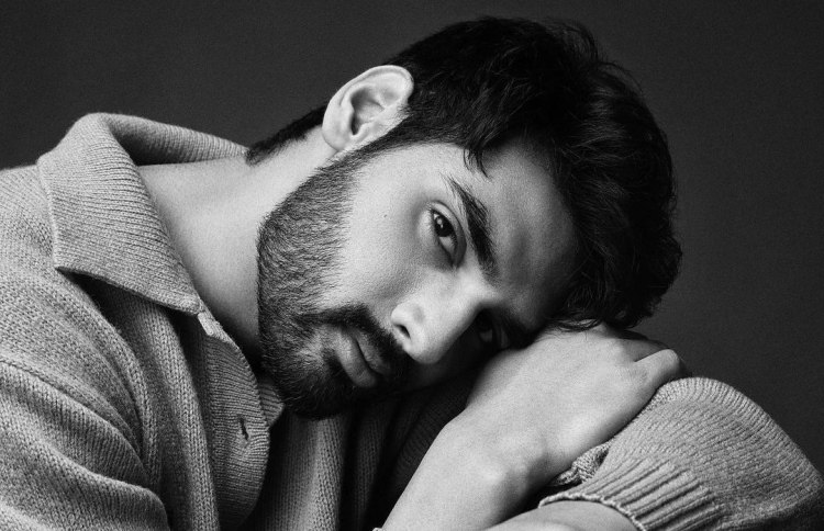 އަހާން އަށް ރާކޭޝްގެ ވަރަށް ހާއްސަ ފޯން ކޯލެއް!