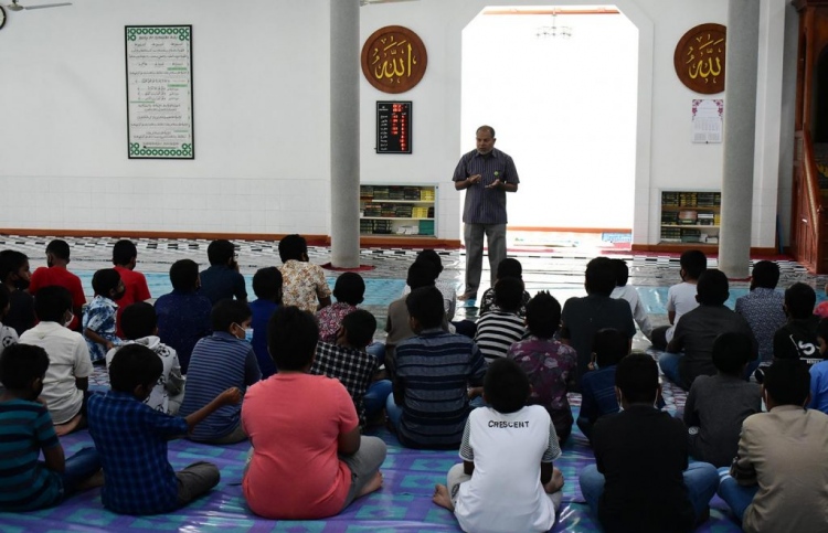 40 ދުވަހު ޖަމާއަތުގައި ފަތިސްނަމާދުކުރުމުން އިނާމުދެނީ