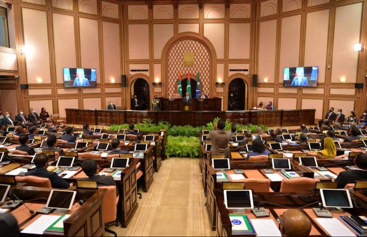 ނިޒާމަށް ގެންނަ ބަދަލެއް އަދި އިސްލާހެއް ނެތި ވޯޓެއް؟