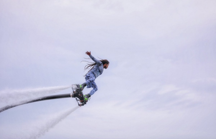 ލަންކާގައި ޓޫރިޒަމް އިސްތިހާރުކުރަން އިއްބަޑޭގެ ޝޯއެއް