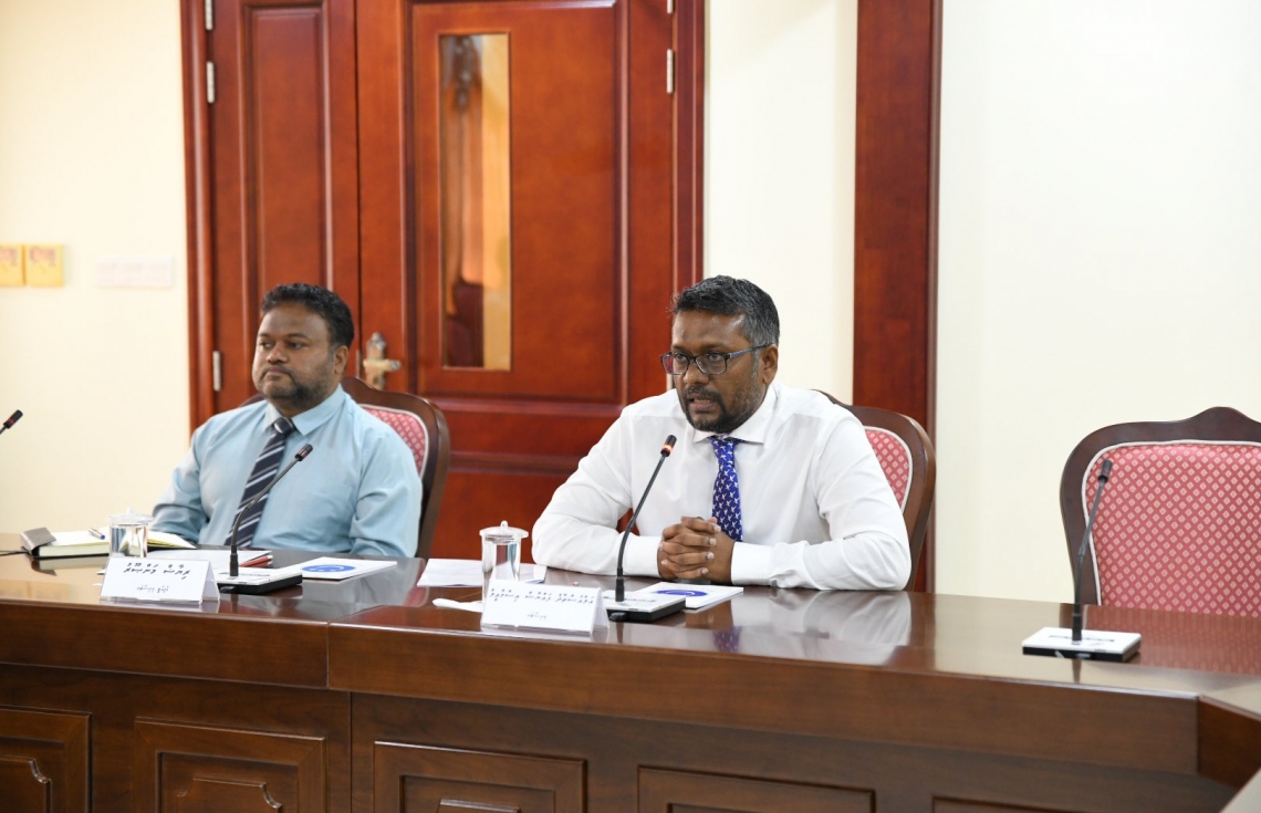 "އިންޑިއާ އައުޓްއާ ހެދި އިތުރު އެހީތައް ނުލިބިދާނެ"