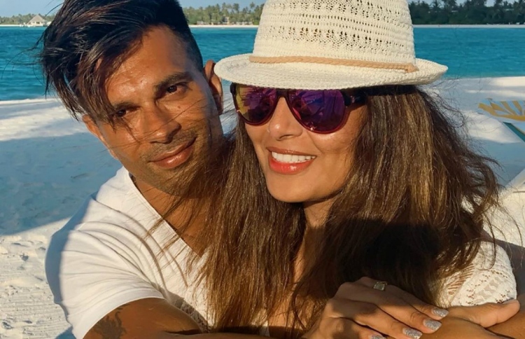 ކަރަންއާ ކައިވެނިކުރަން ބިޕާޝާގެ އާއިލާ ނުރުހުނު