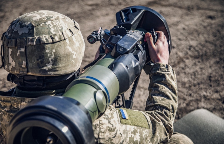 އެމެރިކާއިން ޔޫކްރޭނަށް އިތުރު ހަތިޔާރު ދެނީ