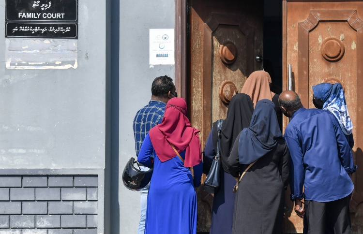 އަންނަ އަހަރު ބޮޑު އީދުގައި ކައިވެނިކޮށް ނުދޭނެ